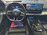 BMW Řada 5 (2024) 530e xDrive Tour. M - náhled 13