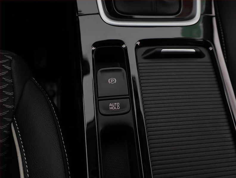 Kia XCeed (2025) Plug-in-Hybrid, DPH, Navigace - fotka 13 z 22