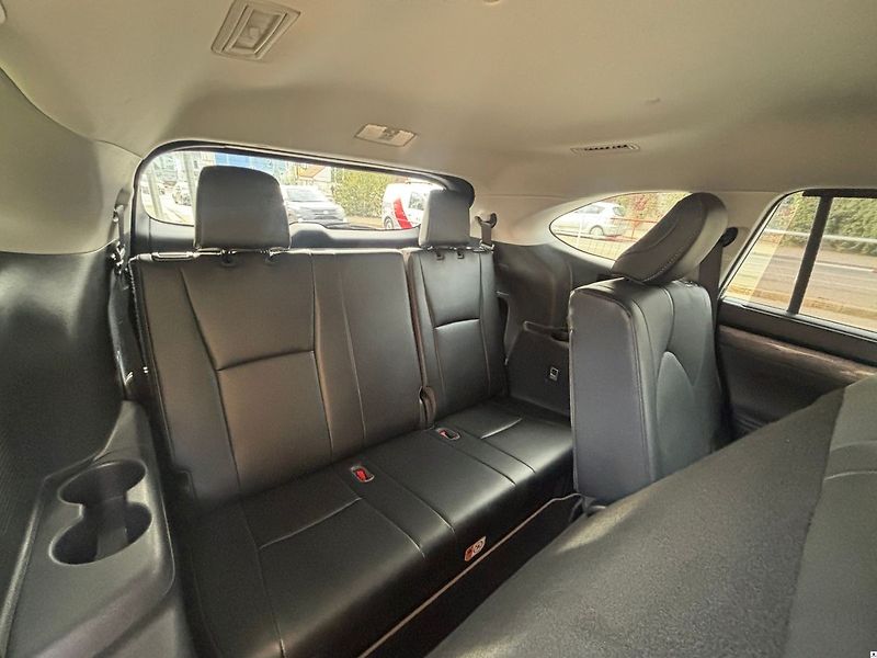 Toyota Highlander 2.5HEV e-CVT.CZ.DPH.PRESTIGE.1 - fotka 17 z 40
