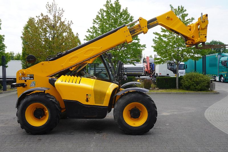 JCB (2021) 535-95 / 3.5 T / range 9.5 m - fotka 14 z 24