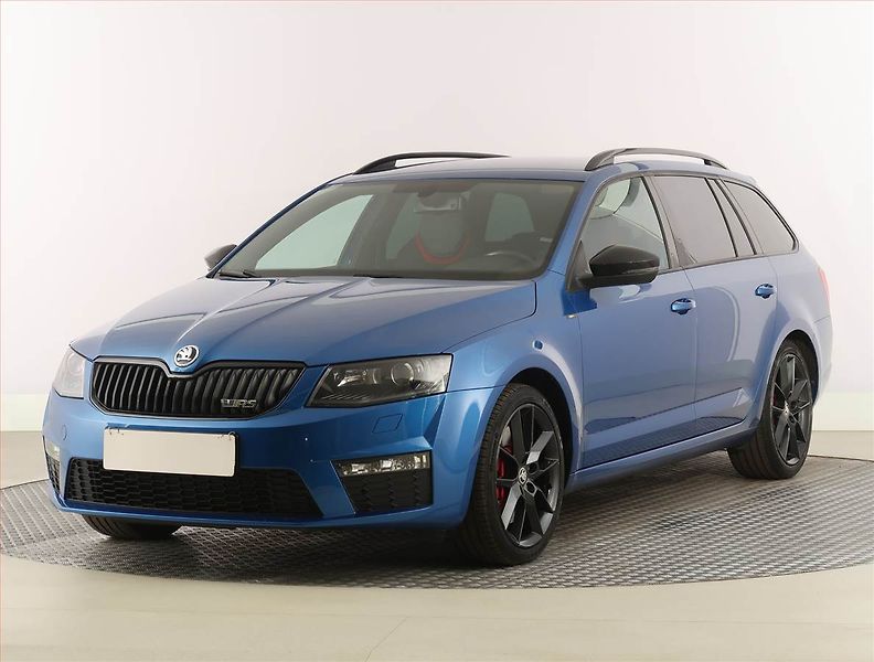 Škoda Octavia (2016) RS 2.0 TSI, Kůže, Bi-Xenony - fotka 2 z 25