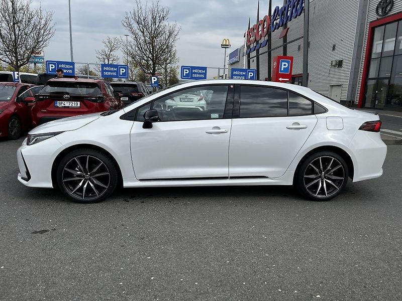 Toyota Corolla 1.8Hybrid GR Sport ODBĚR IHNED - fotka 7 z 29