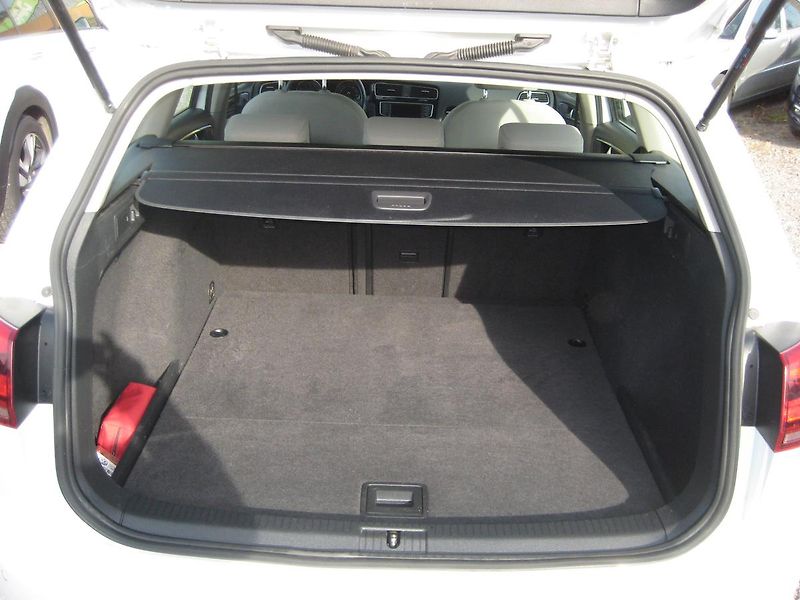 Volkswagen Golf 1.4TSi 110kW-DSG-HIGHLINE-ČR!! - fotka 15 z 28