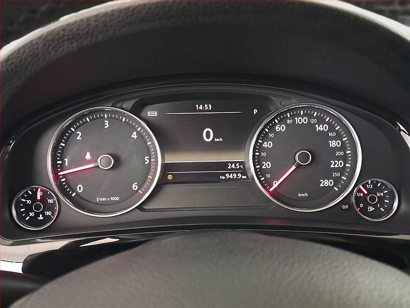 Volkswagen Touareg (2012) 3.0 TDI, 4X4, Automat - fotka 11 z 21