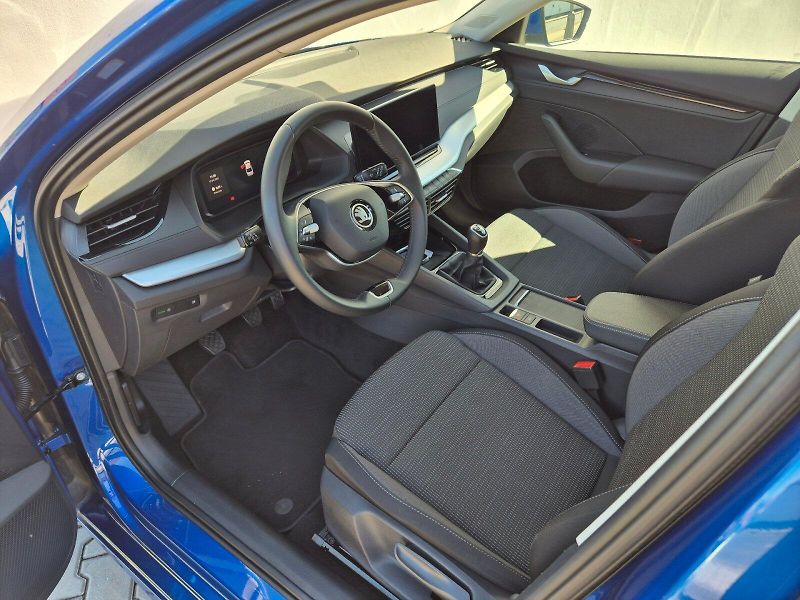 Škoda Octavia (2025) Selection 1.5TSi 110kW 6°manuá - fotka 11 z 29