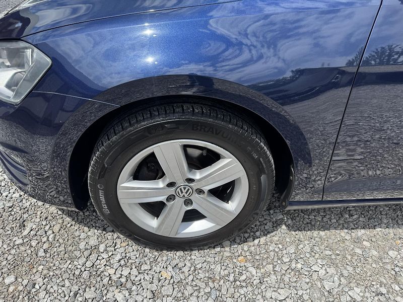 Volkswagen Golf Variant (2014) 7-1.6TDi,KOMPLET SERVIS - fotka 32 z 43