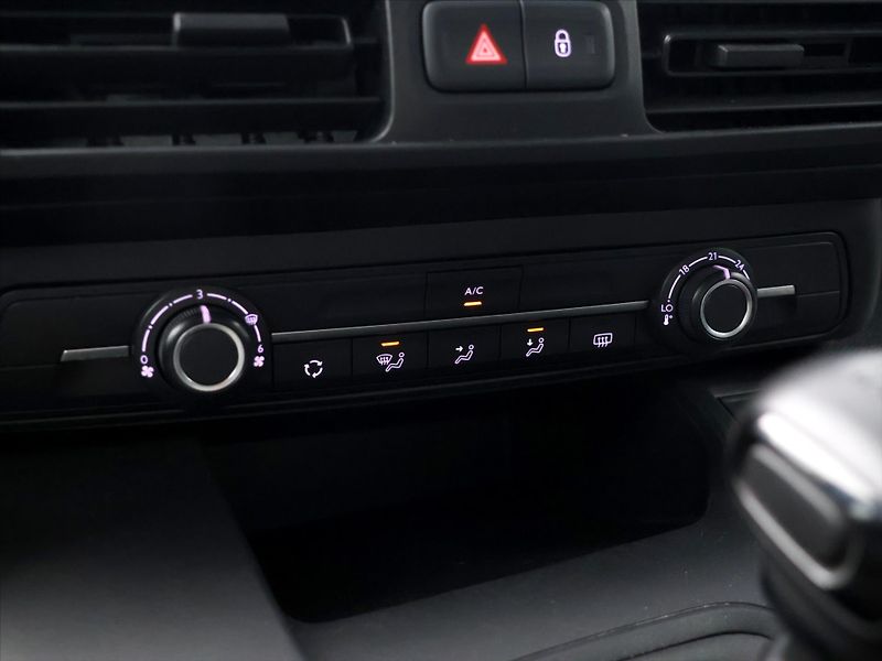 Citroën Berlingo 1,5 BlueHDI 75kW Multispace CZ - fotka 17 z 25