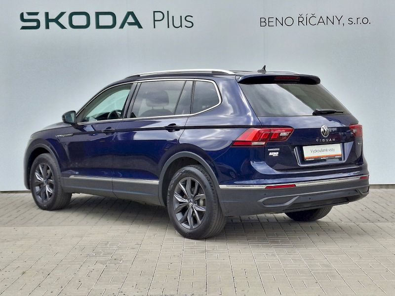 Volkswagen Tiguan (2022) Allspace Life DSG 4x4 2,0TDi 1 - fotka 11 z 35