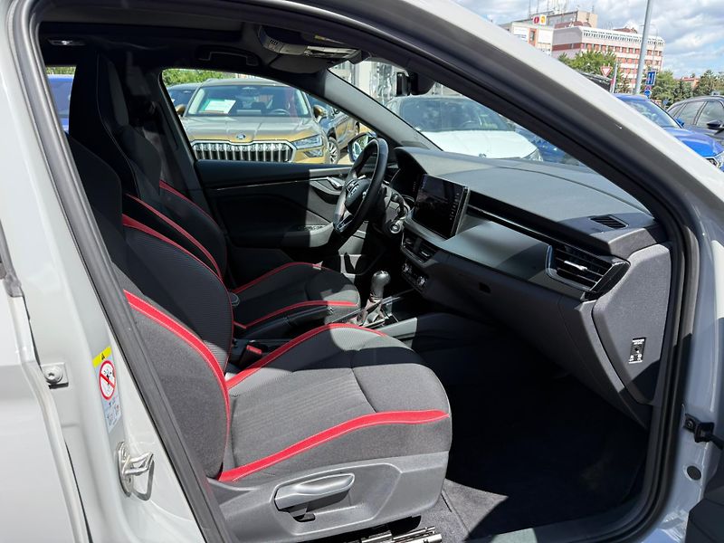 Škoda Scala Monte Carlo 1.5 TSI 110kw DSG - fotka 9 z 26