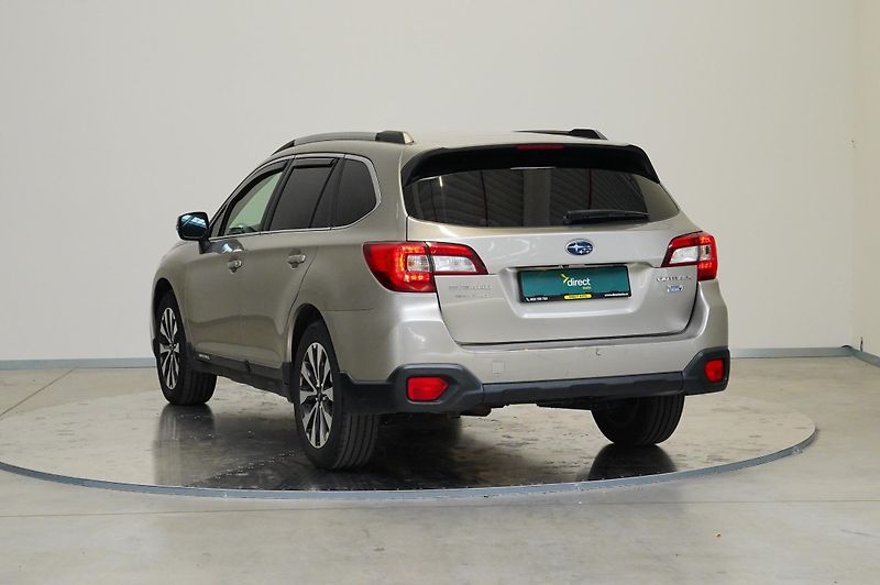 Subaru Outback - fotka 7 z 28