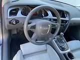 Audi A4 (2010) 2.0 TDi Quattro, Bixen, navi - náhled 13