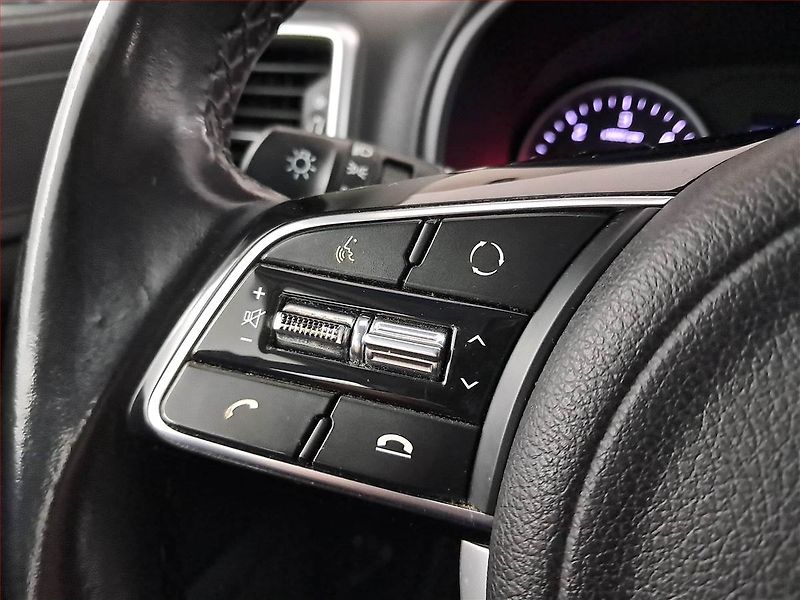 Kia Sportage (2019) 1.6 CRDi, Tempomat - fotka 16 z 18