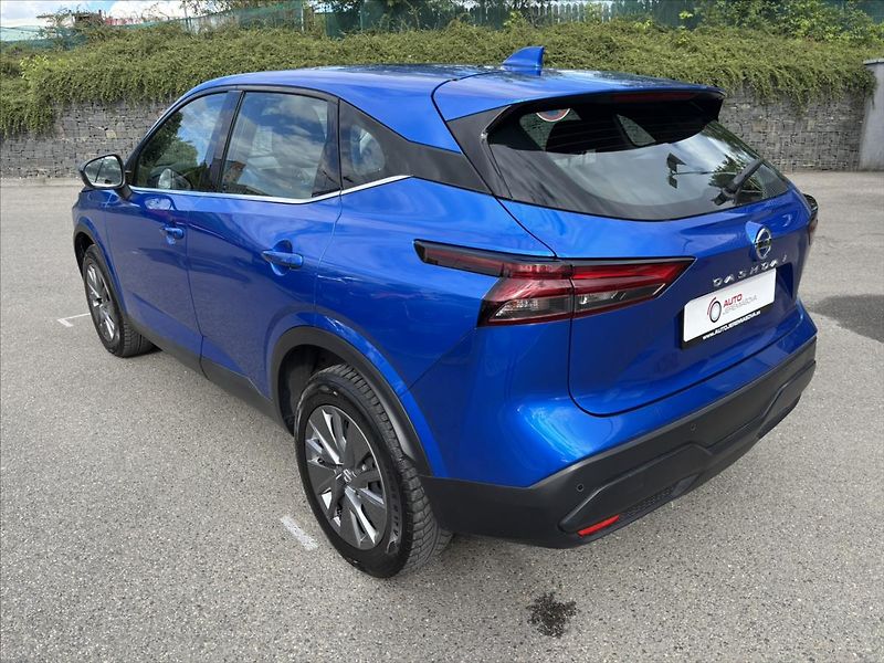 Nissan Qashqai 1,3 DIG-T Visia PLNÝ SERVIS - fotka 3 z 39