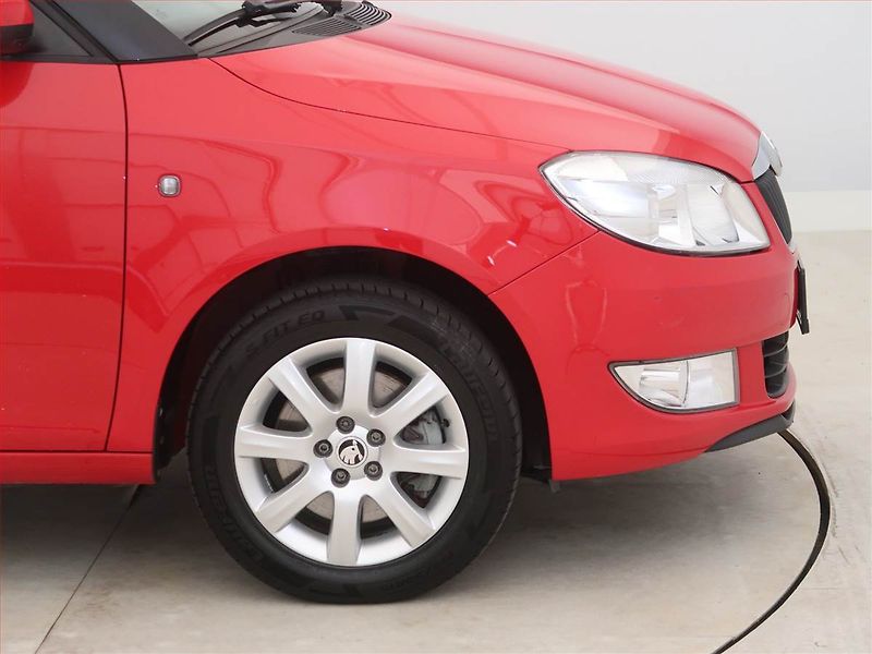 Škoda Roomster (2014) Ambition 1.2 TSI, ČR,1.maj - fotka 15 z 16