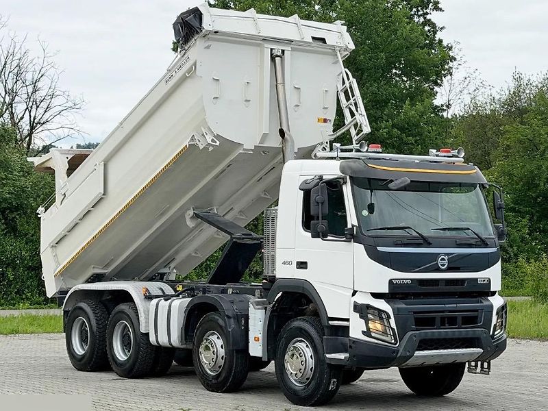 Volvo (2019) FMX 8X4 s1 EURO 6 - fotka 3 z 10