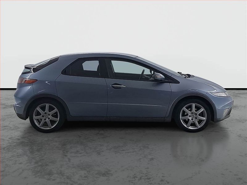 Honda Civic (2008) 1.4 i-DSI, jezdí výborně - fotka 6 z 16