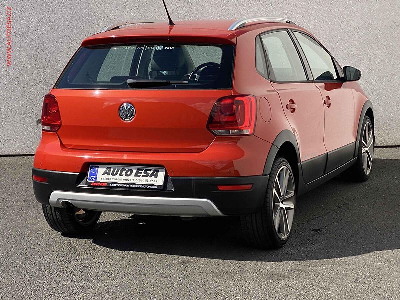 Volkswagen Polo (2011) 1.2 TSi, CROSS - fotka 4 z 18