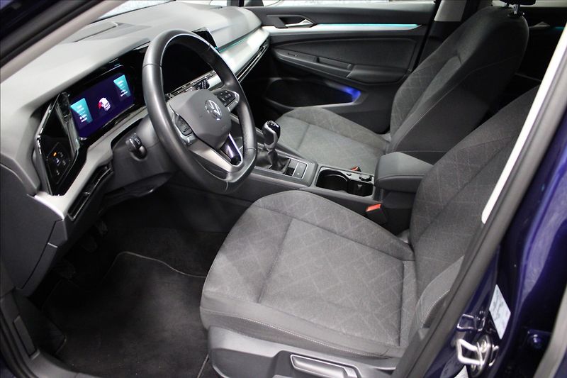 Volkswagen Golf 1,0 TSI Life 1.majitel CZ - fotka 8 z 36