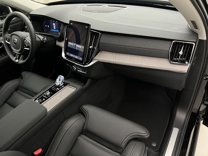 Volvo XC90 (2026) T8 AWD PLUS BRIGHT - fotka 22 z 45