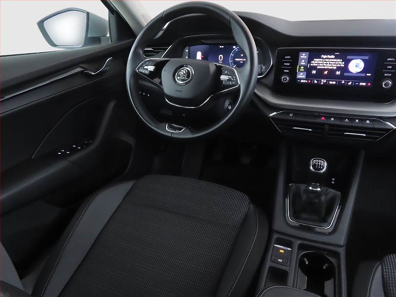 Škoda Octavia (2022) Ambition 2.0 TDI, ČR,1.maj - fotka 7 z 15