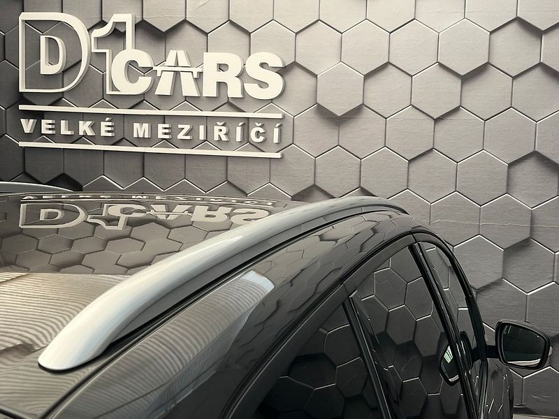 Ford Galaxy 2.5 HEV Titanium 7míst - fotka 46 z 67