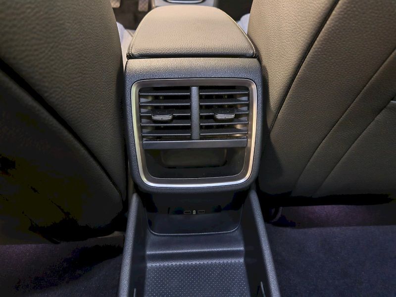 Škoda Octavia (2025) 1.5 TSI 85 kW Top Selection - fotka 26 z 31