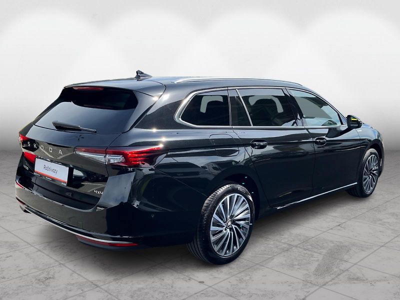 Škoda Superb L&K 2.0TDI 142kW 4X4 A7A - fotka 2 z 27