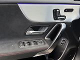Mercedes-Benz Třídy A A-Třída 220 d sedan AMG Stylin - náhled 13