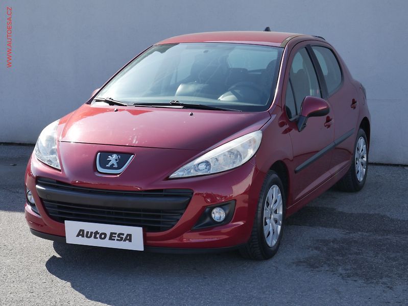 Peugeot 207 (2010) 1.4i, ČR, AC - fotka 3 z 14