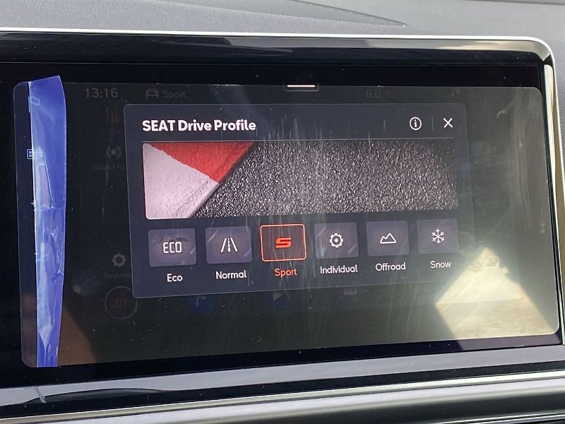 Seat Tarraco (2023) 2.0 TDI 4x4 DSG FR - fotka 23 z 41