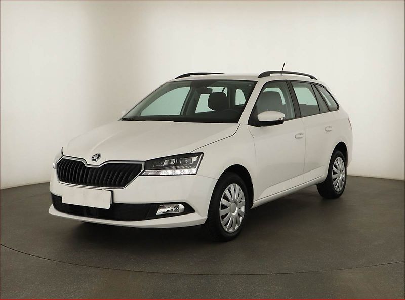 Škoda Fabia (2020) 1.0 TSI, Tempomat - fotka 2 z 12
