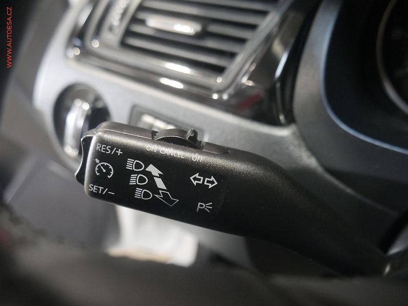 Škoda Rapid (2014) 1.2 TSI, Panorama - fotka 13 z 18