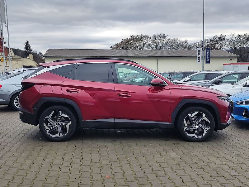 Hyundai Tucson 1.6 T-GDI/195 kW PREMIUM PANO - fotka 4 z 44