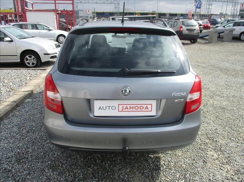 Škoda Fabia 1,2 i, Eleg.,aut.klima,servis, - fotka 6 z 43