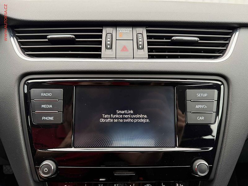Škoda Octavia (2019) 1.6 TDi, ČR, Ambition - fotka 15 z 17