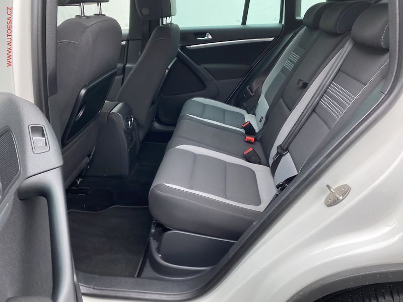 Volkswagen Tiguan (2013) 2.0 TDi 4x4, Life, DSG - fotka 10 z 15
