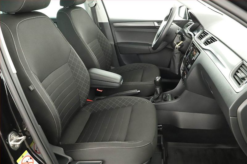 Škoda Rapid (2019) 1.0 TSI, Bi-Xenony, Tempomat - fotka 12 z 14