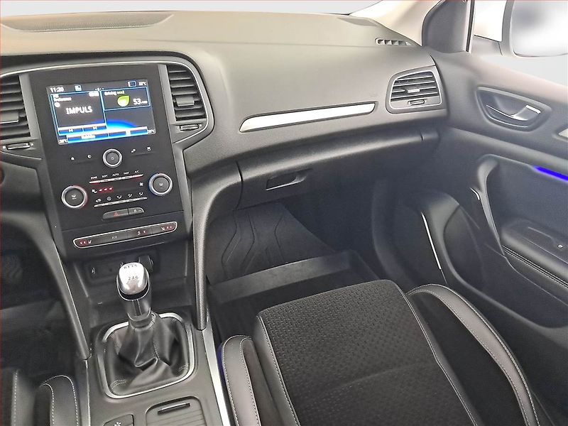Renault Mégane (2019) Intens 1.5 Blue dCi, ČR,1.maj - fotka 8 z 17