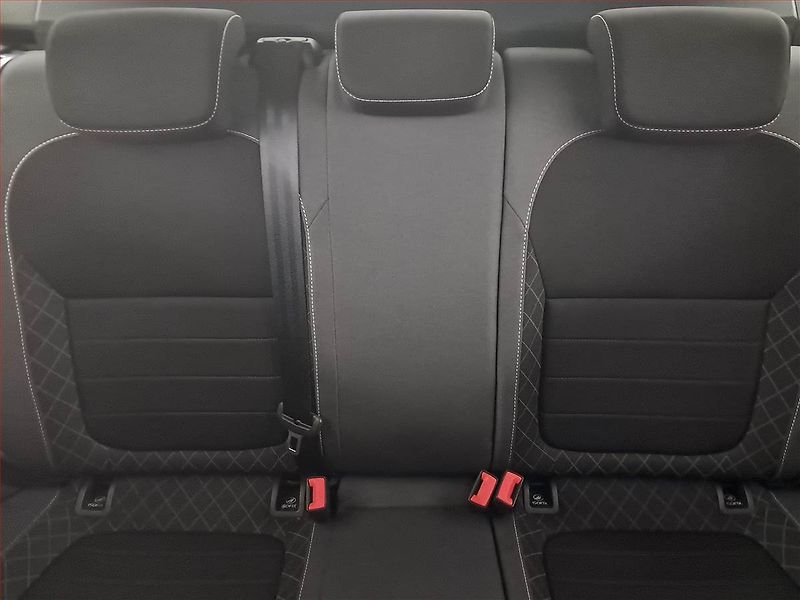Škoda Fabia (2021) Ambition 1.0 TSI, ČR,1.maj - fotka 10 z 16