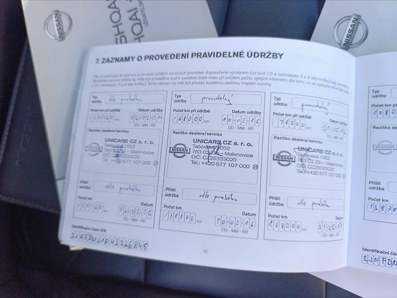 Nissan Qashqai 2,0 DCi 4x4 kamera tažné 1m ČR - fotka 35 z 39