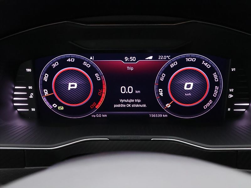 Škoda Superb 2.0 TSI 200kW DSG SportLine - fotka 19 z 42