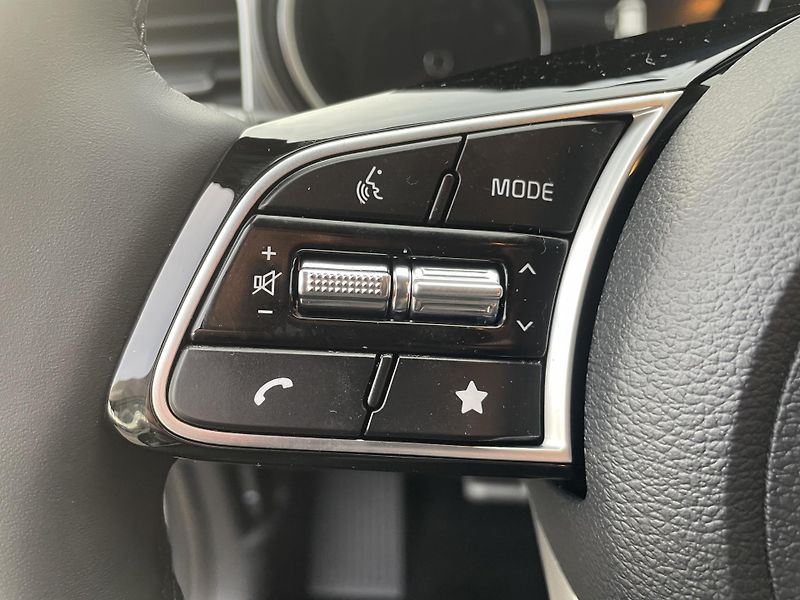 Kia Ceed SW (2025) 1,5T-GDi   SPIN 