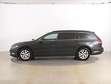 Volkswagen Passat (2017) 2.0 TDI, Automat, Serv.kniha - náhled 2