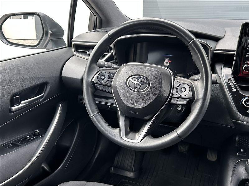 Toyota Corolla 1,2 Turbo 115PS  TS Comfort - fotka 22 z 53