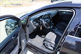 Volkswagen Golf 2,0 TDi  XENONY, AUTOMAT - náhled 9