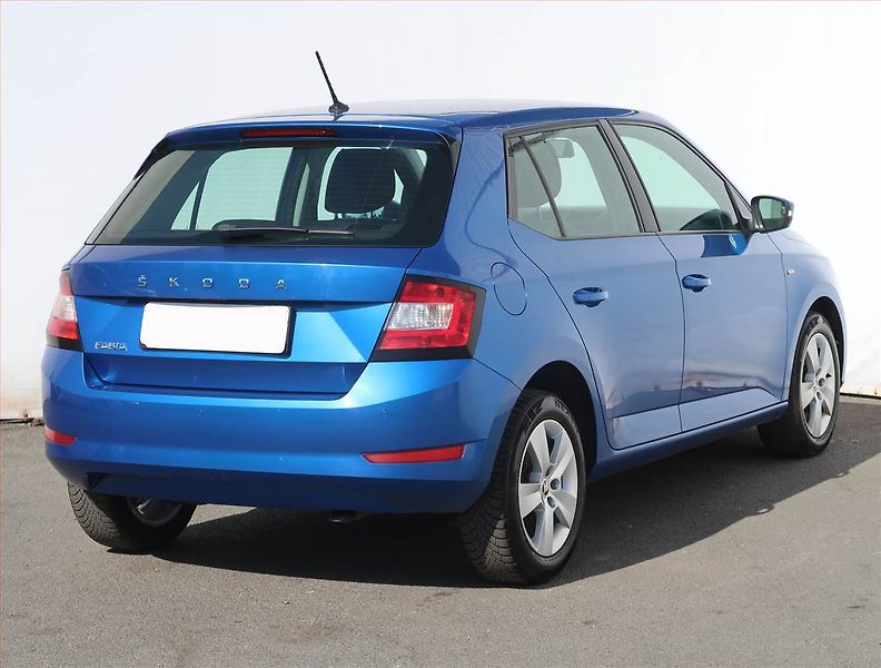 Škoda Fabia (2020) Drive 1.0 TSI, Tempomat - fotka 5 z 20