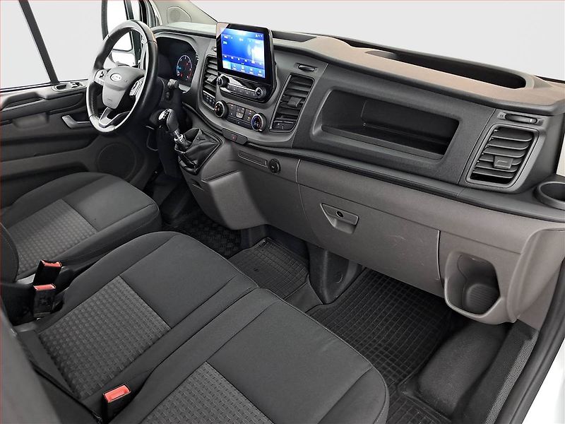 Ford Transit Custom (2022) Trend 2.0 EcoBlue, ČR, 1Maj - fotka 7 z 19