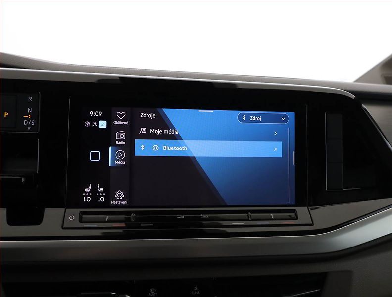 Volkswagen Multivan (2023) 2.0 TSI - fotka 14 z 21