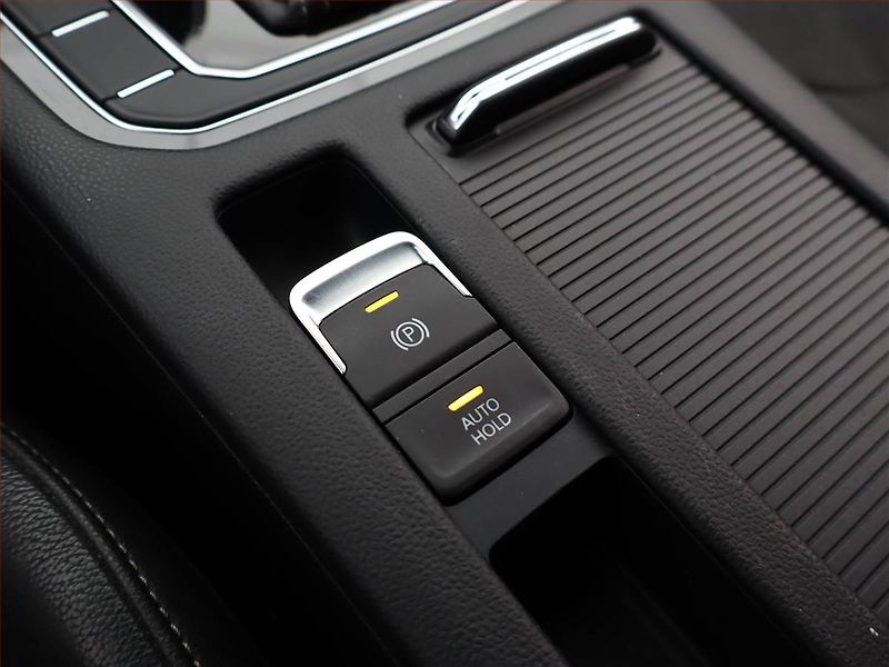 Volkswagen Arteon (2021) 2.0 TDI 4Motion - fotka 19 z 21
