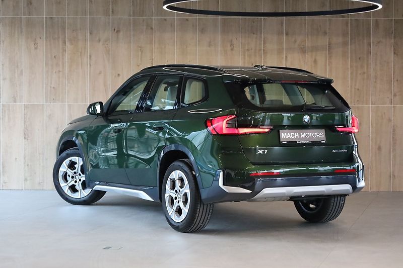 BMW X1 20d sDrive,X-Line,Harman,Tažné - fotka 4 z 33